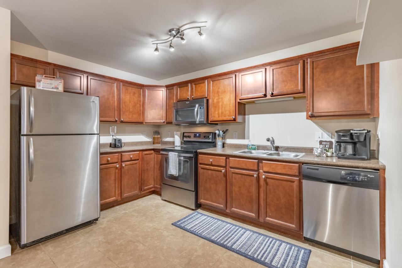Contemporary Stay In Central Peoria Bagian luar foto